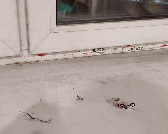 Как отчистить старую плёнку с пластиковых окон: высокотехнологичный работающий способ