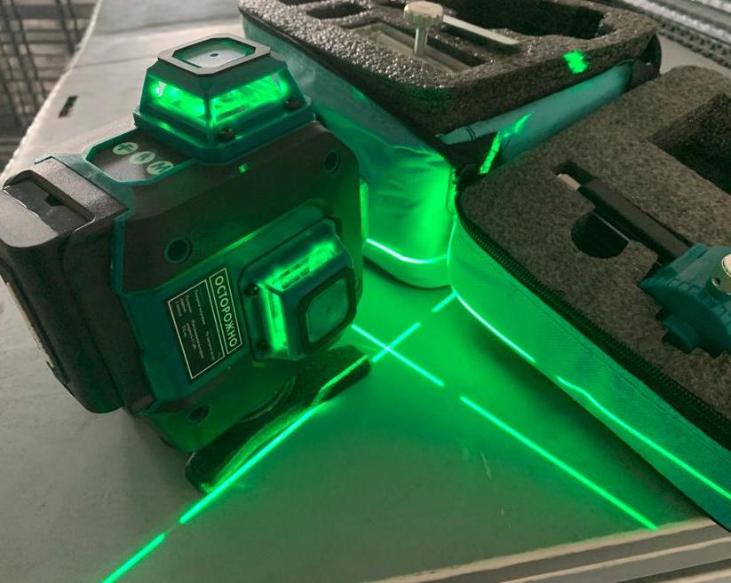 Какой луч лазерного уровня лучше выбрать: красный или зелёный?