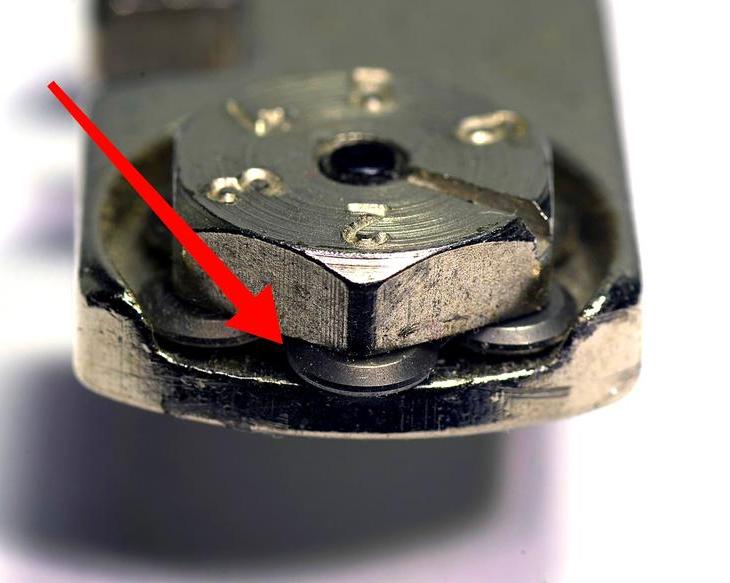 Выбор ручного стеклореза: разновидности и нюансы