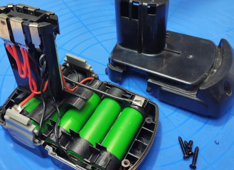 Как осуществляется замена аккумуляторов в шуруповерте на литиевые