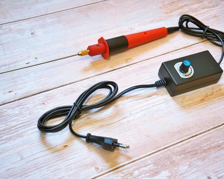 Инструмент для термической резки вспененных материалов